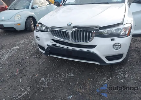 2017 BMW X3 xDrive28I z USA, uszkodzony, nr VIN 5UXWX9C34H0W71696